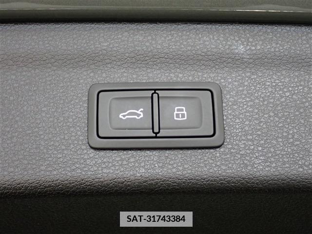 Audi Q3 2022-11 335877-21