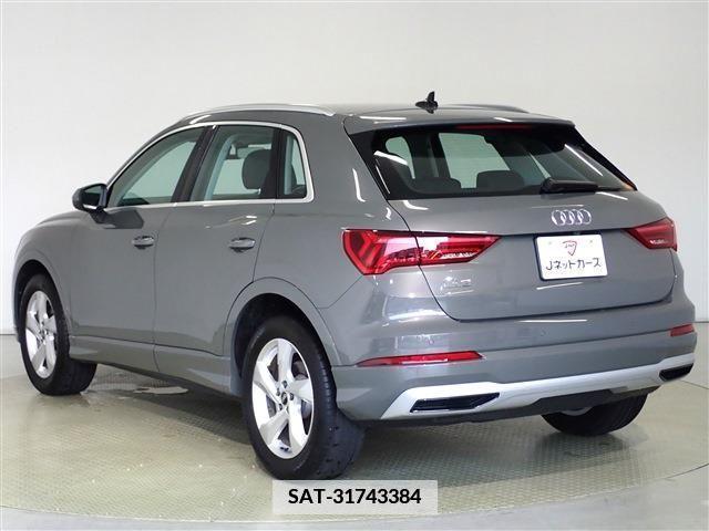 Audi Q3 2022-11 335877-6
