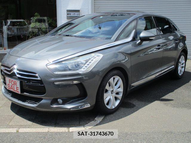 Citroen DS5 2013-03 201261-0