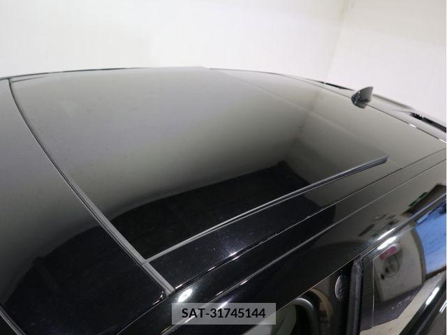 ROVER RANGE ROVER 2022-10 220096-19