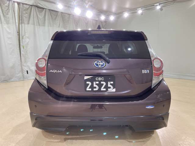 Toyota AQUA 2014-08 538-8