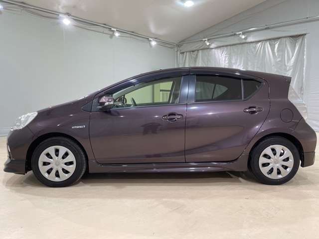 Toyota AQUA 2014-08 538-10