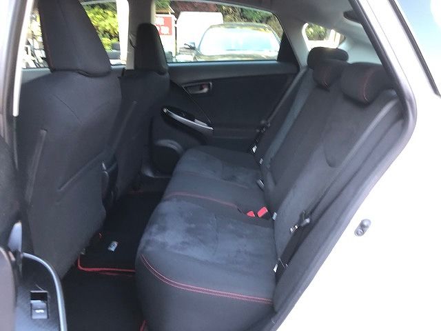 Toyota PRIUS 2013-07 180646-12