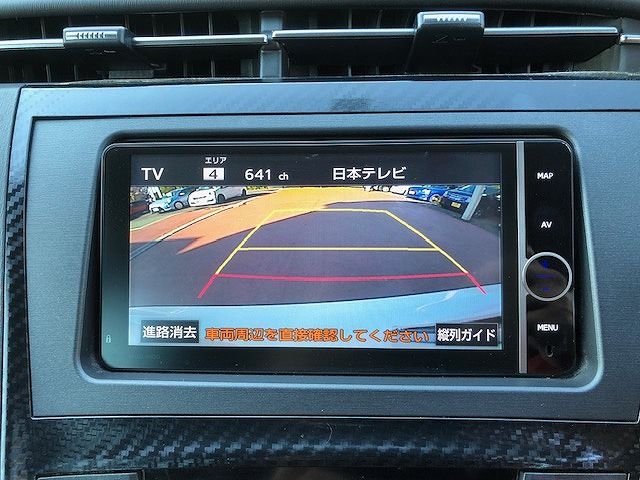 Toyota PRIUS 2013-07 180646-10