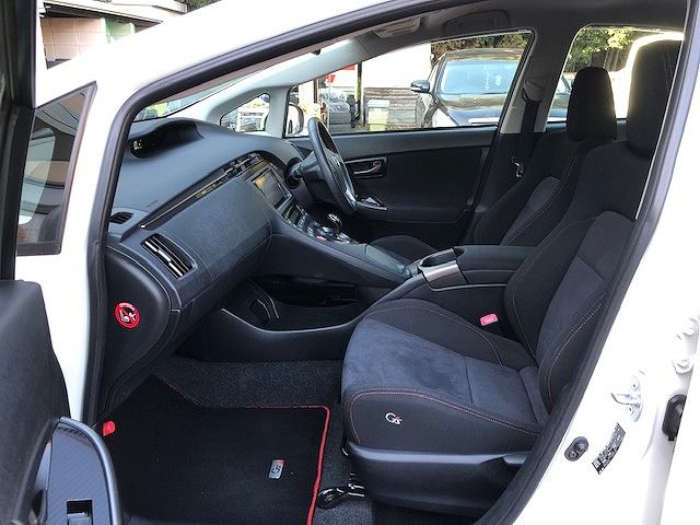 Toyota PRIUS 2013-07 180646-18