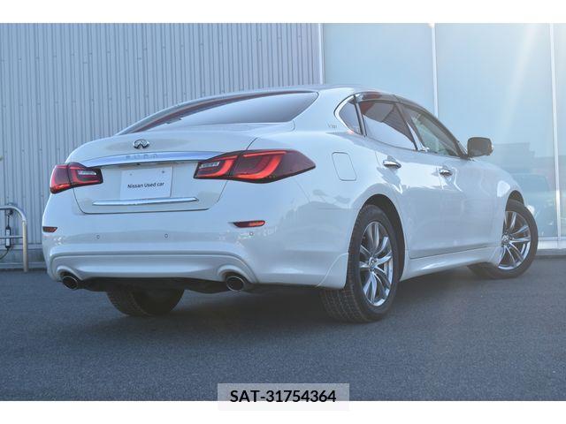 Nissan FUGA 2015-05 360766-1