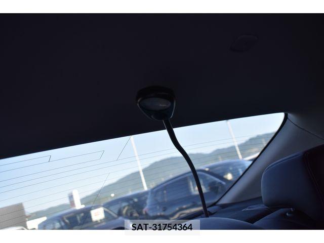 Nissan FUGA 2015-05 360766-9