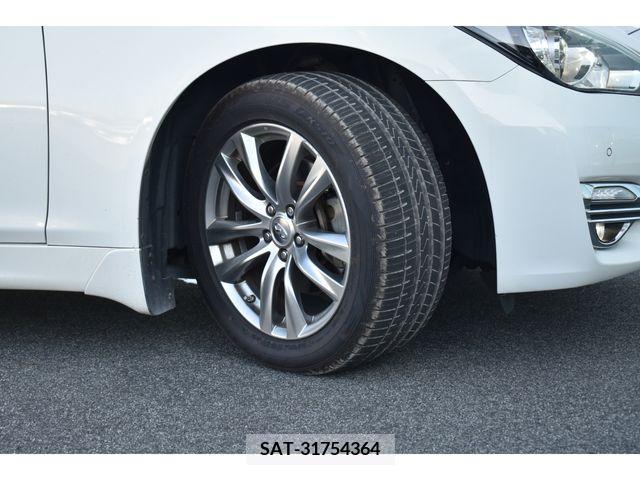 Nissan FUGA 2015-05 360766-22