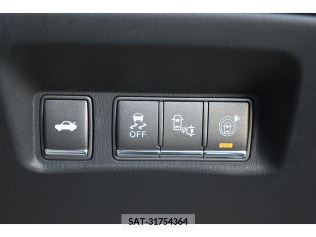 Nissan FUGA 2015-05 360766-11
