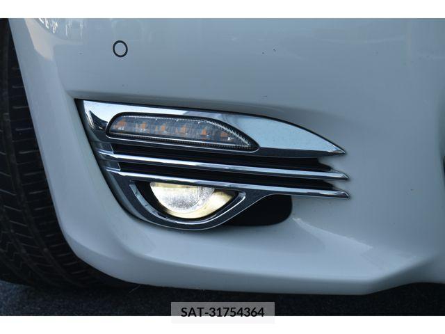 Nissan FUGA 2015-05 360766-21