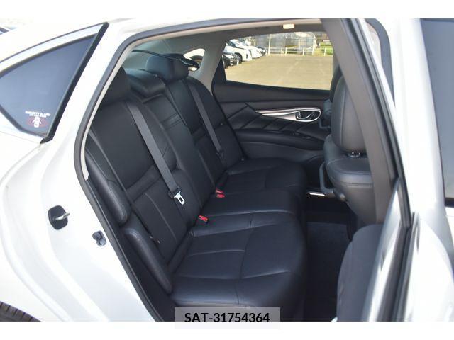 Nissan FUGA 2015-05 360766-18