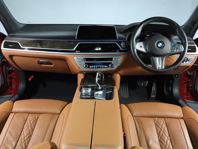 Bmw 7 SERIES 2021-10 8075-4