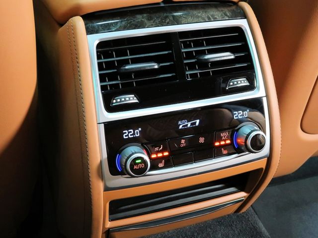 Bmw 7 SERIES 2021-10 8075-22