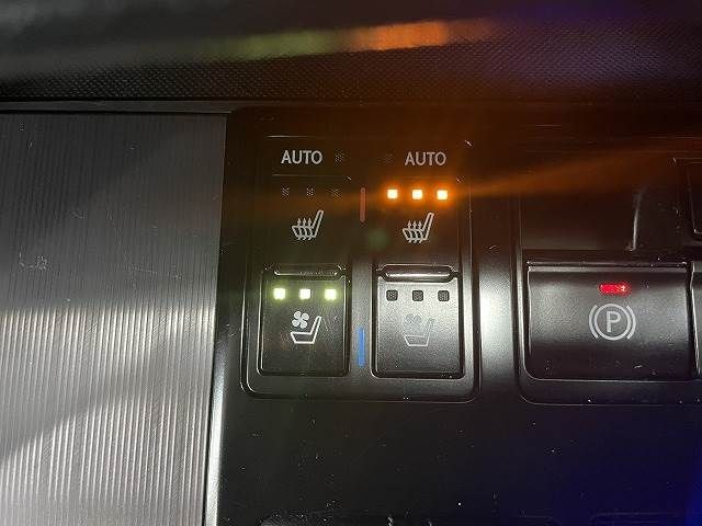 Lexus RX 2019-01 190735-6