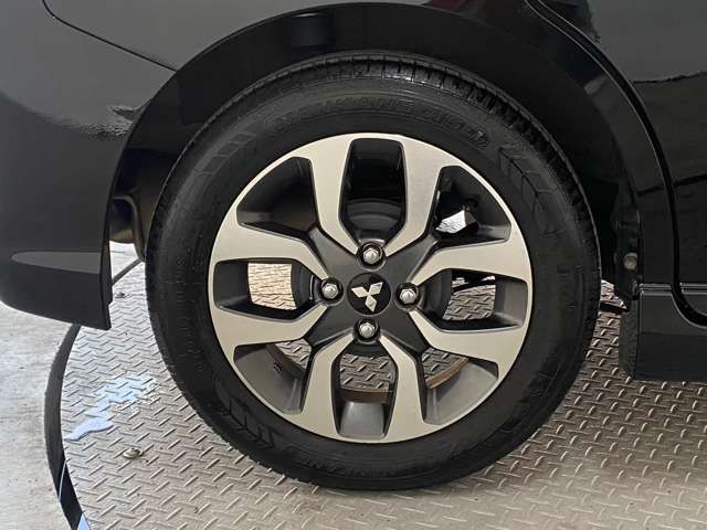Mitsubishi DELICA D2 2016-01 15516-17