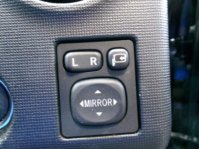 Toyota SPADE 2013-02 2914-12