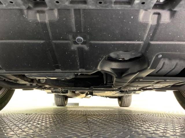 Toyota HARRIER 2015-08 464-19