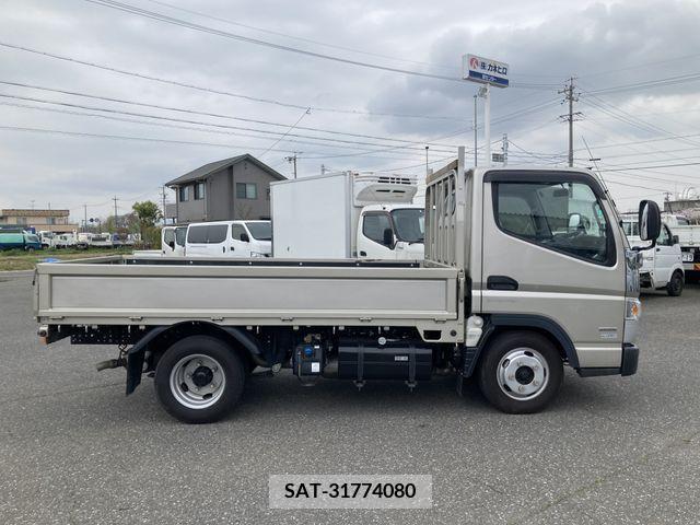 Mitsubishi CANTER 2020-03 264640-7