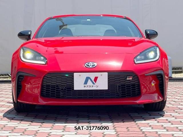 Toyota 86 2021-12 375390-14