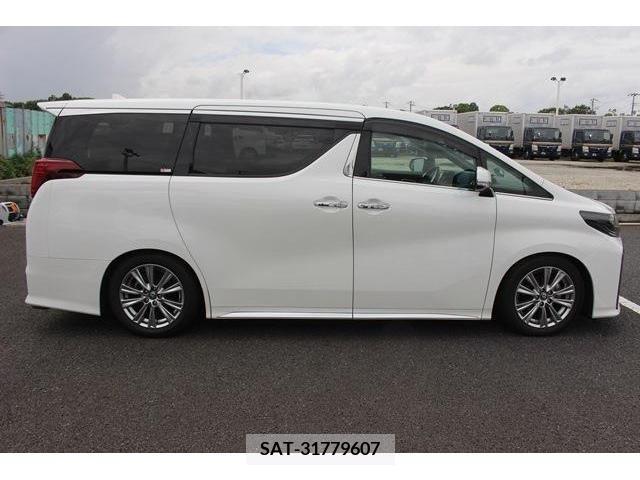 Toyota ALPHARD 2020-10 395531-9