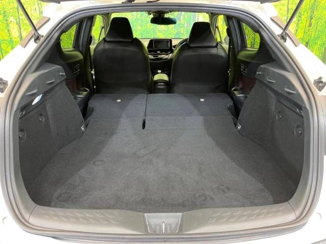 Toyota C-HR 2017-04 181816-10