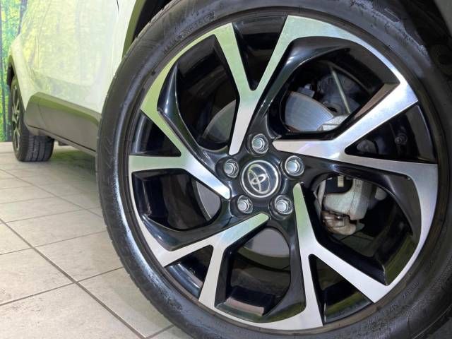 Toyota C-HR 2017-04 181816-13