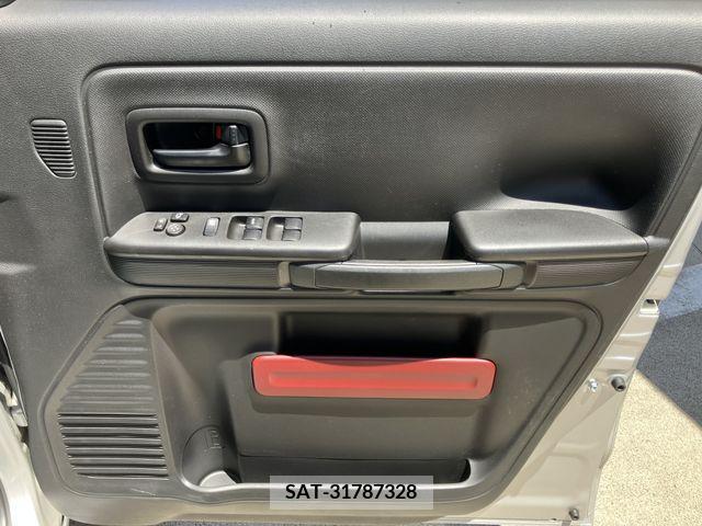 Suzuki SPACIA 2020-06 285613-10