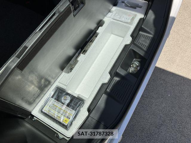 Suzuki SPACIA 2020-06 285613-23