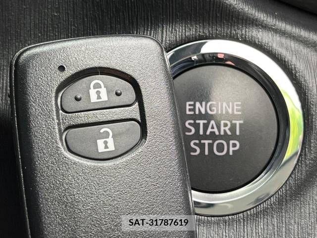 Toyota VITZ 2013-05 376447-4