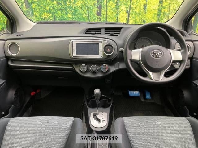 Toyota VITZ 2013-05 376447-1