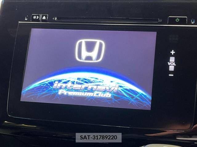 Honda e 2015-07 214334-4
