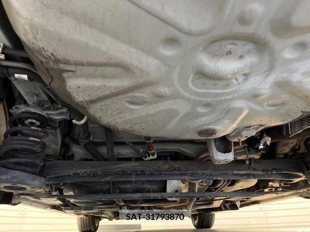 Toyota PRIUS ALPHA 2014-04 336822-19