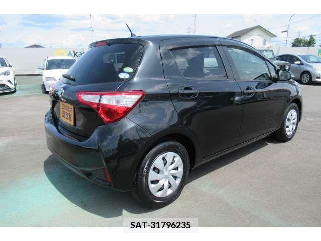 Toyota VITZ 2019-06 370153-3