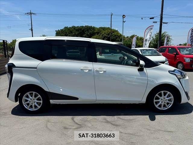 Toyota SIENTA 2016-03 325968-11