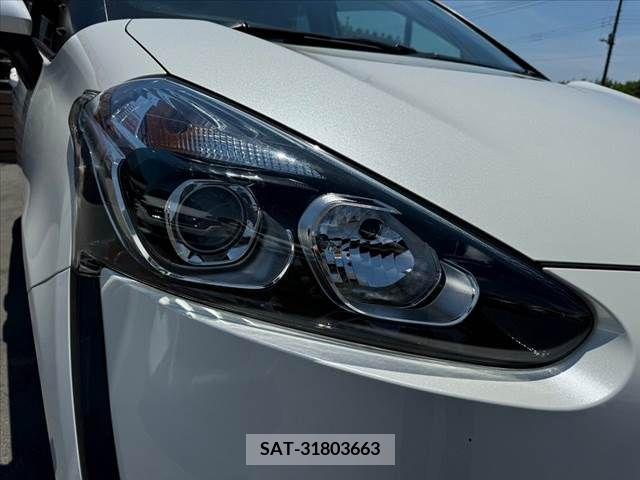 Toyota SIENTA 2016-03 325968-29