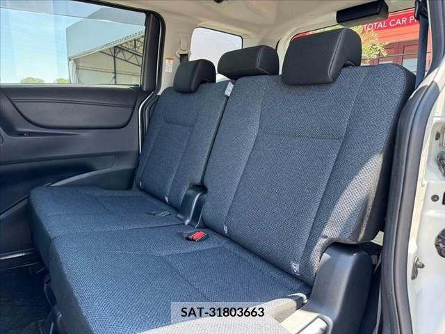 Toyota SIENTA 2016-03 325968-17