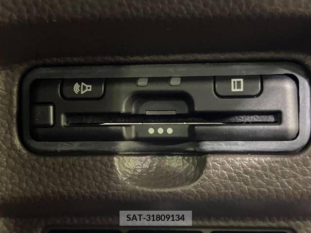 Honda N BOX 2022-09 351482-4