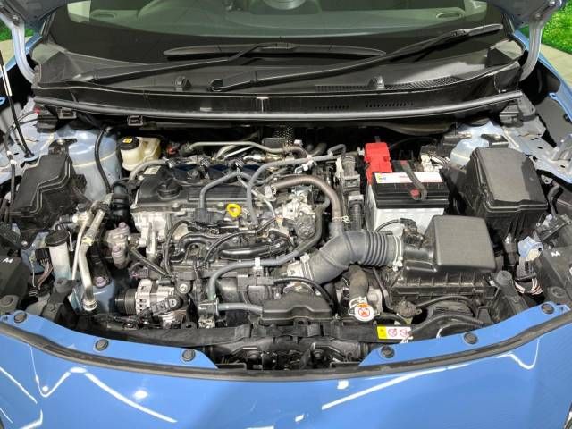 Toyota YARIS CROSS 2023-03 186618-19