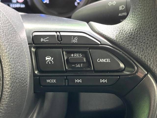 Toyota YARIS CROSS 2023-03 186618-5