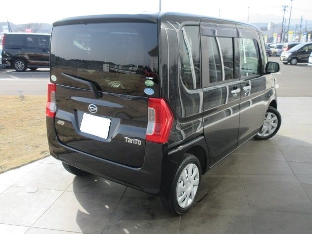 Daihatsu TANTO 2014-06 965-1