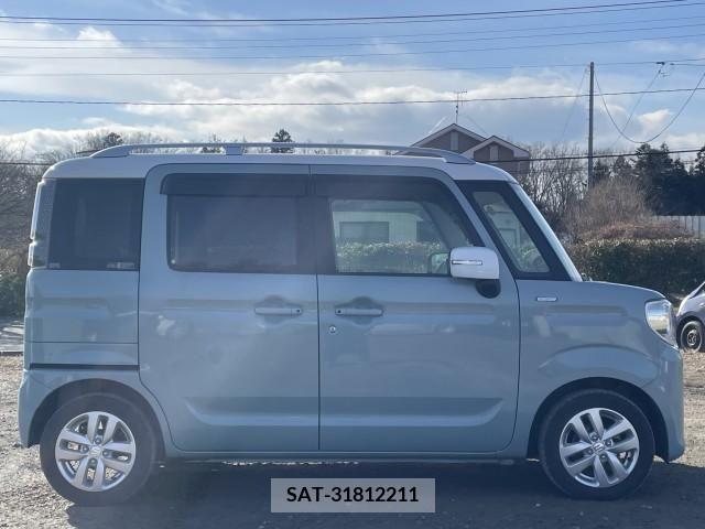 Suzuki SPACIA 2018-02 225294-6