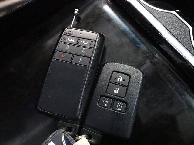 Toyota VELLFIRE 2017-01 195278-26