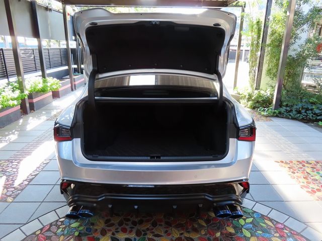 Lexus IS 2022-06 22984-26