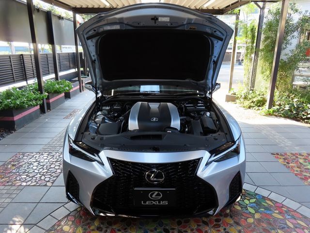 Lexus IS 2022-06 22984-27