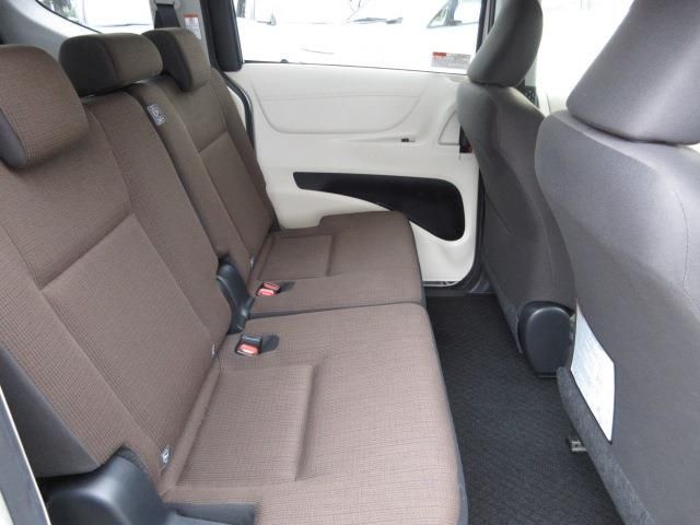 Toyota SIENTA 2016-08 19846-14
