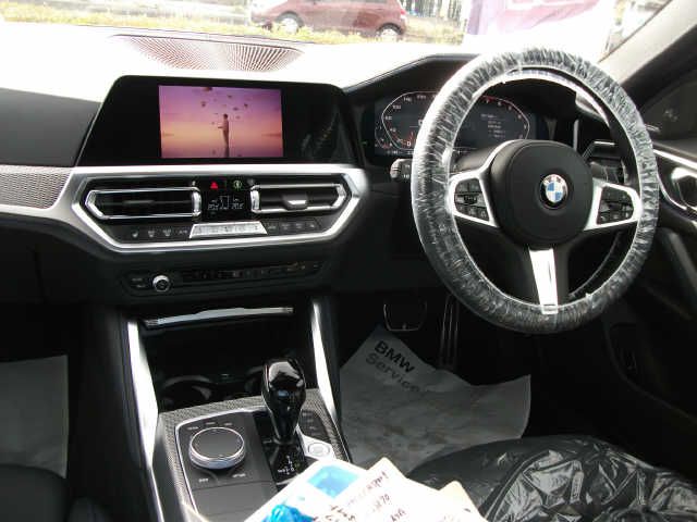 Bmw 4 SERIES 2022-10 2247-1