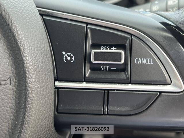 Suzuki SWIFT 2018-03 337271-17