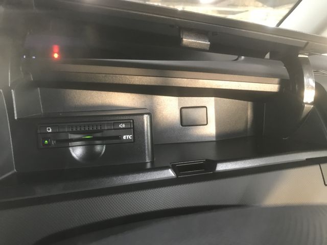 Toyota ESTIMA 2013-08 188803-27