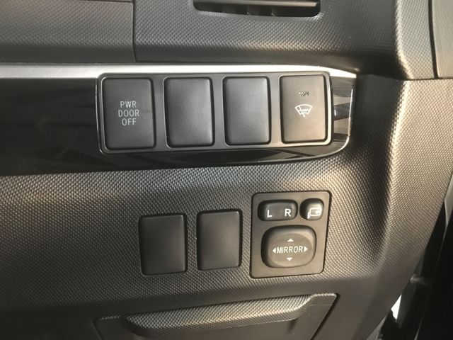 Toyota ESTIMA 2013-08 188803-26