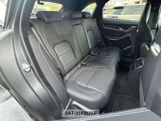 Jaguar F-PACE 2022-09 273166-17